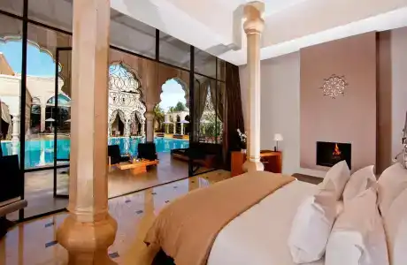 Palais Namaskar - 38