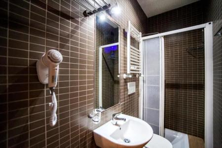 Funny Palace Hostel - 28