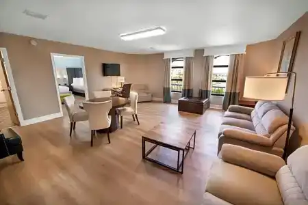 Best Western Beach Inn - 71