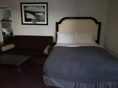 Niagara Falls Courtside Inn - 51