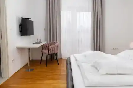 Luxury Klara - 13