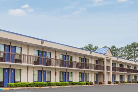 Knights Inn - - 14