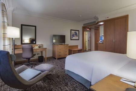 Adana Hiltonsa - 39