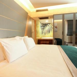 The Life & Spa - 23