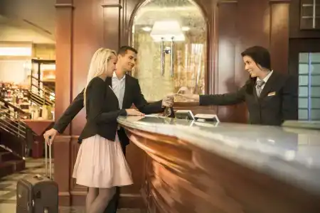 Best Western Premier Astoria - 19