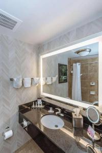 DoubleTree by Hilton North Charleston - Convention Center - 47