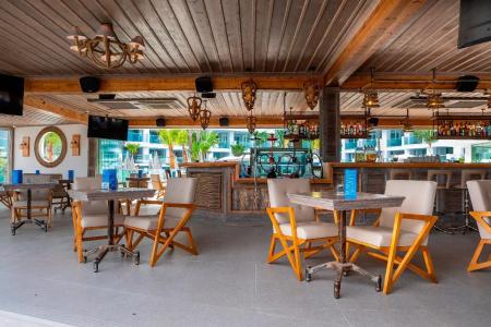 Limanaki Beach & Suites - 28