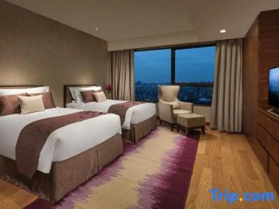 Ascott Raffles City - 90