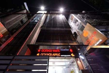 Golden Apple Boutique - 0