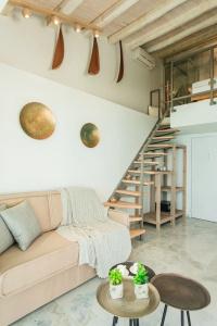 Blue Carpet Luxury Suites - 85