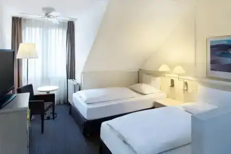 Nh Schwerin - 5