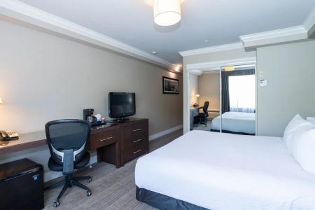 Sandman & Suites South - 39
