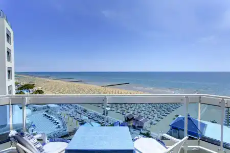 Cavalieri Palace - 20