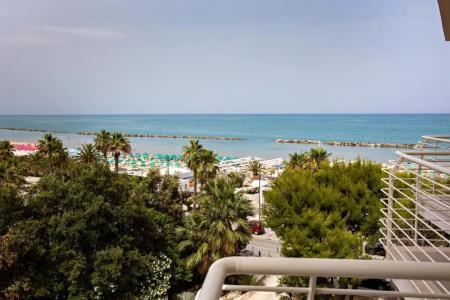 Velia - hotel completamente nuovo a Grottammare - 32