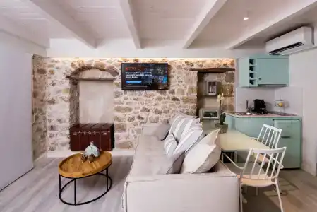 The Well Parga - 15