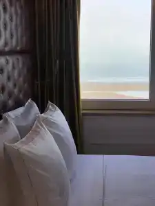 Hôtel Merveilleux Côté Mer - 47