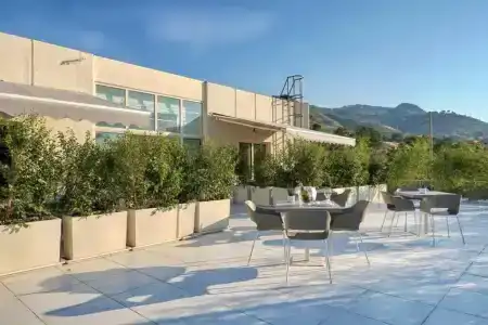 Horizon Suites - 17