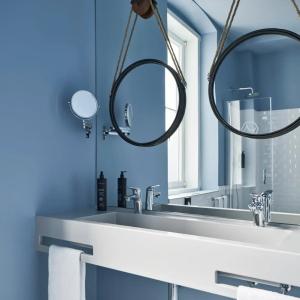 The Modernist - 38
