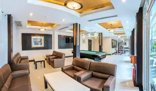 Qiu Sukhumvit - 28