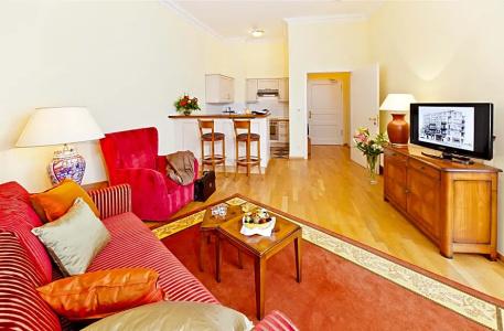 Louisa's Place - 117