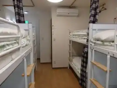 Backpacker's Mini House - 20