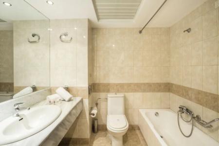 Kipriotis Hippocrates - Adults Only - 44
