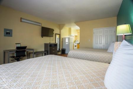 Pinn Road Inn and Suites Lackland AFB and Seaworld - 49
