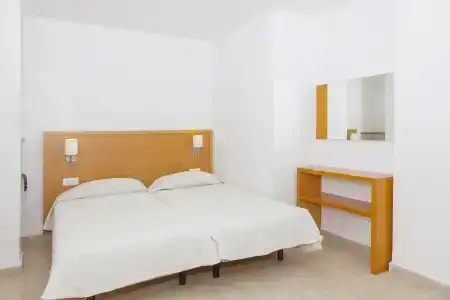 Apartamentos Mar y Playa - 4