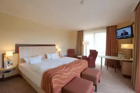 Best Western Premier Castanea Resort - 74