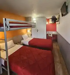 Premiere Classe Strasbourg Ouest - 48