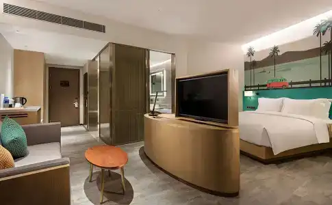 Hilton Garden Inn Sanya - 4