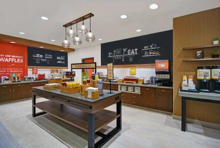 Hampton Inn Las Vegas Strip South, Nv 89123 - 10