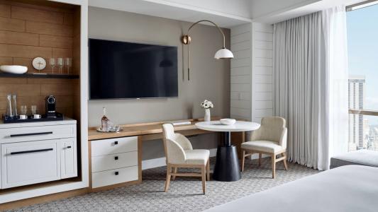 Four Seasons New Orleans - 11