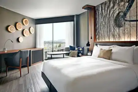 Portland Marriott Downtown Waterfront - 1