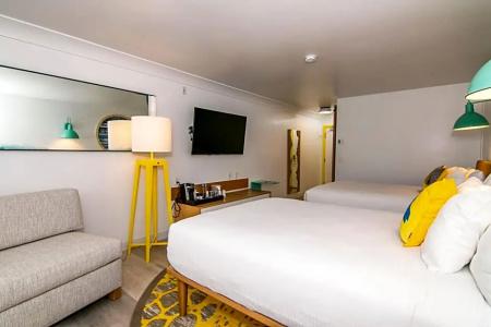Ocean Park Inn - 84