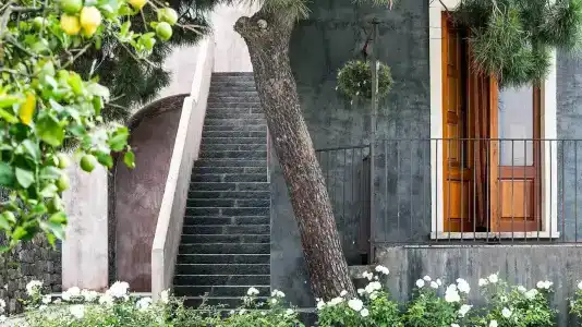Ramo d'Aria Etna Boutique - 0