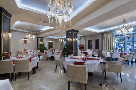 Euphoria Palm Beach Resort - 28