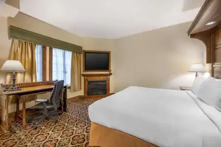 Best Western Premier Mariemont Inn - 6