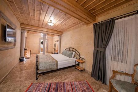 Luxury Cratus Stone Palace - 71