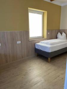 Select Suites & Aparts - 115