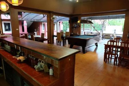 Red Brick - 19
