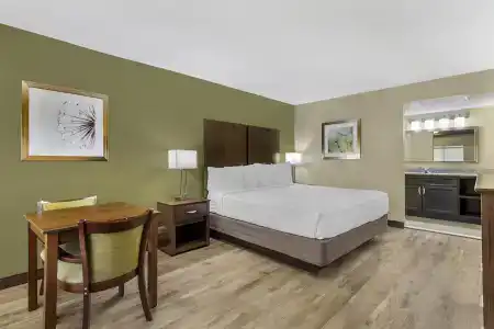 Best Western Plaza Inn - 4