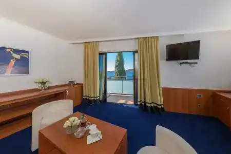 Ilirija - 135