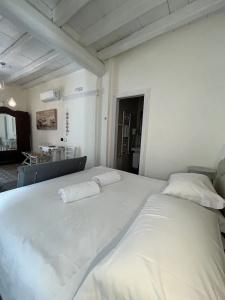 Antico Mondo Rooms & Suites - 17