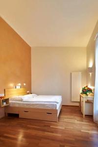 Town Wiesbaden - private living - 64