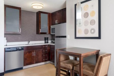 Residence Inn by Marriott - 27