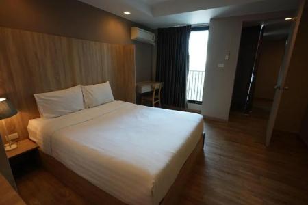 Baan Tanwa - MRT Ratchadapisek - 135