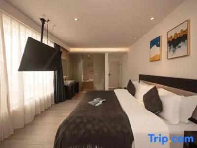 Pure Comfort Inn - 38