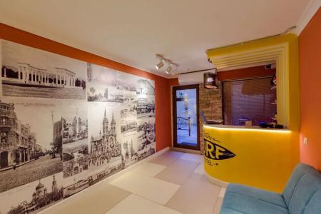 Batumi Surf Hostel - 1