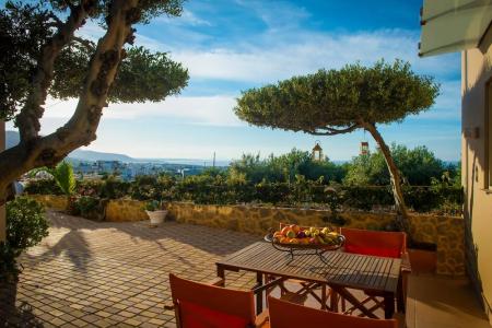 Notos Heights & Suites - 317